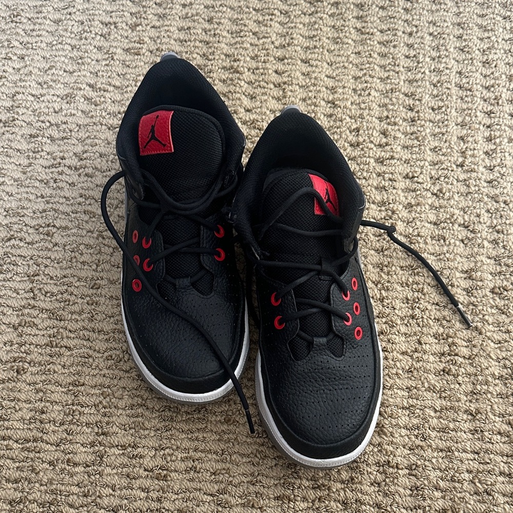 Jordan Kids Black and Red Sneakers